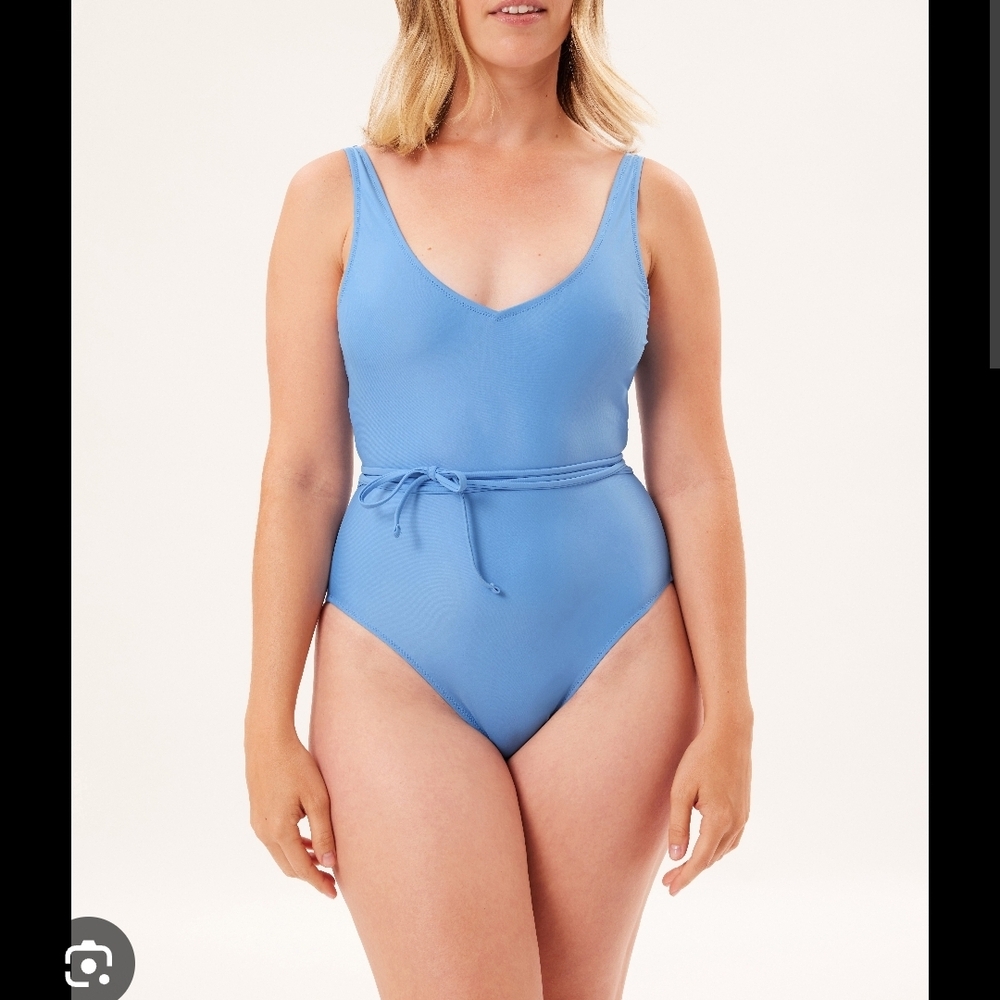 Girlfriend Collective Provence One Piece swimsuit size M